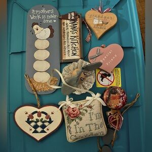 Mothers and nanas items